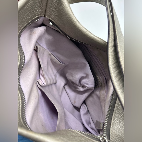 Soft pewter Coach tote bag - Picture 2 of 3